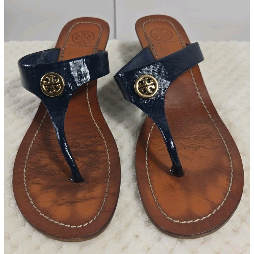 Tory Burch Navy Blue Leather Wedge Thong Sandals Size 8M Logo Medallion